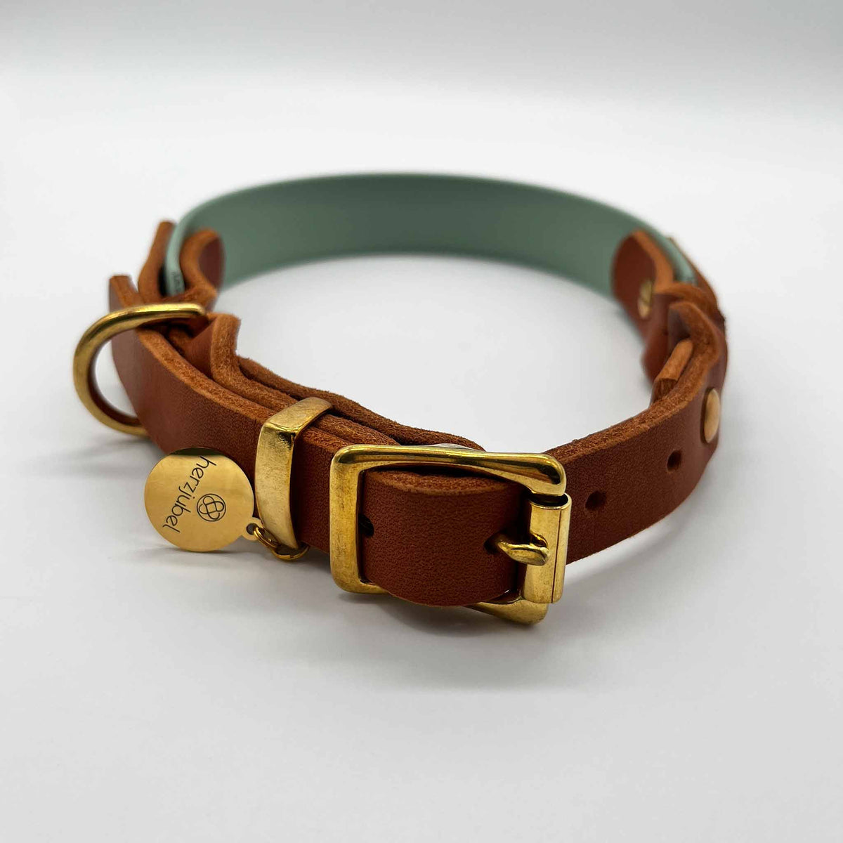 herzjubel Hundehalsband Biothane x Leder salbeigrün/cognac ⋙SAGE SENSATION WALKIE⋘