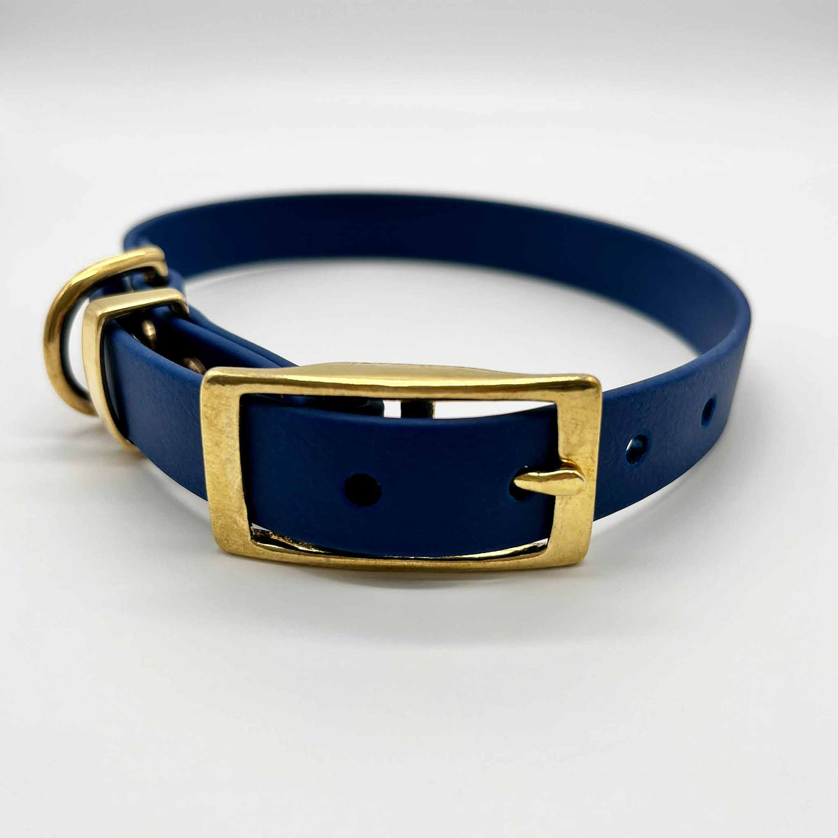 herzjubel Hundehalsband Biothane verstellbar ⋙ANY WEATHER WALKIE⋘ marineblau/gold