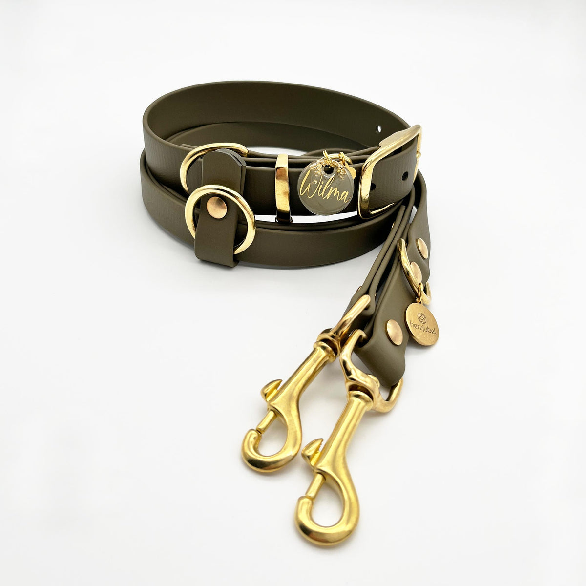 herzjubel Set Biothane olivgrün ⋙OLIVE GRACE WALKIE⋘ mit Hundemarke ⋙OLIVE GRACE⋘
