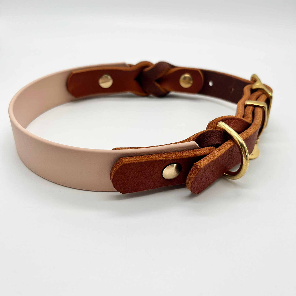 herzjubel Hundehalsband Biothane x Leder puderbeige/cognac ⋙PEACH BLOSSOM WALKIE⋘