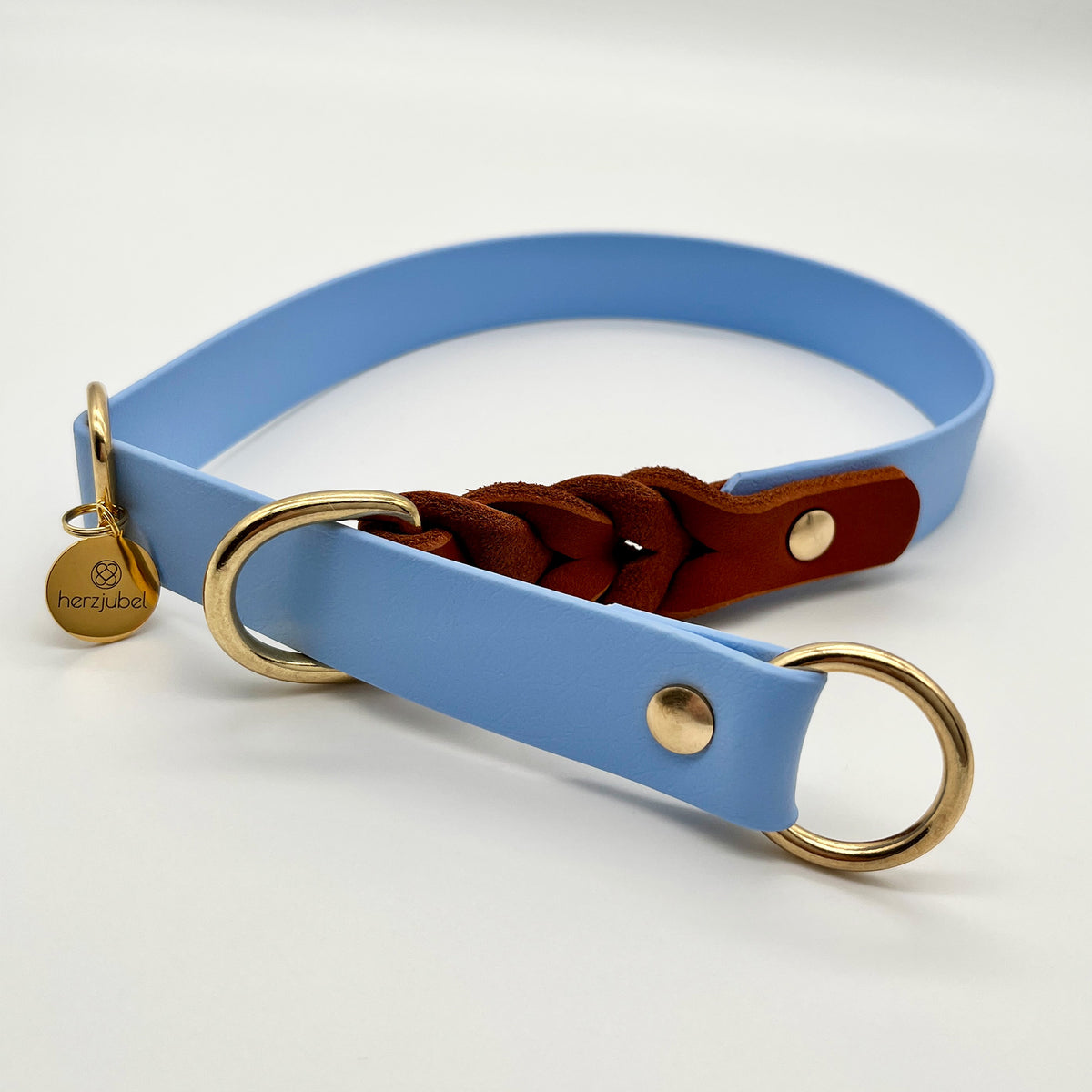 herzjubel Hundehalsband Zugstopp Biothane x Leder hellblau/cognac ⋙BLUE SKY WALKIE⋘