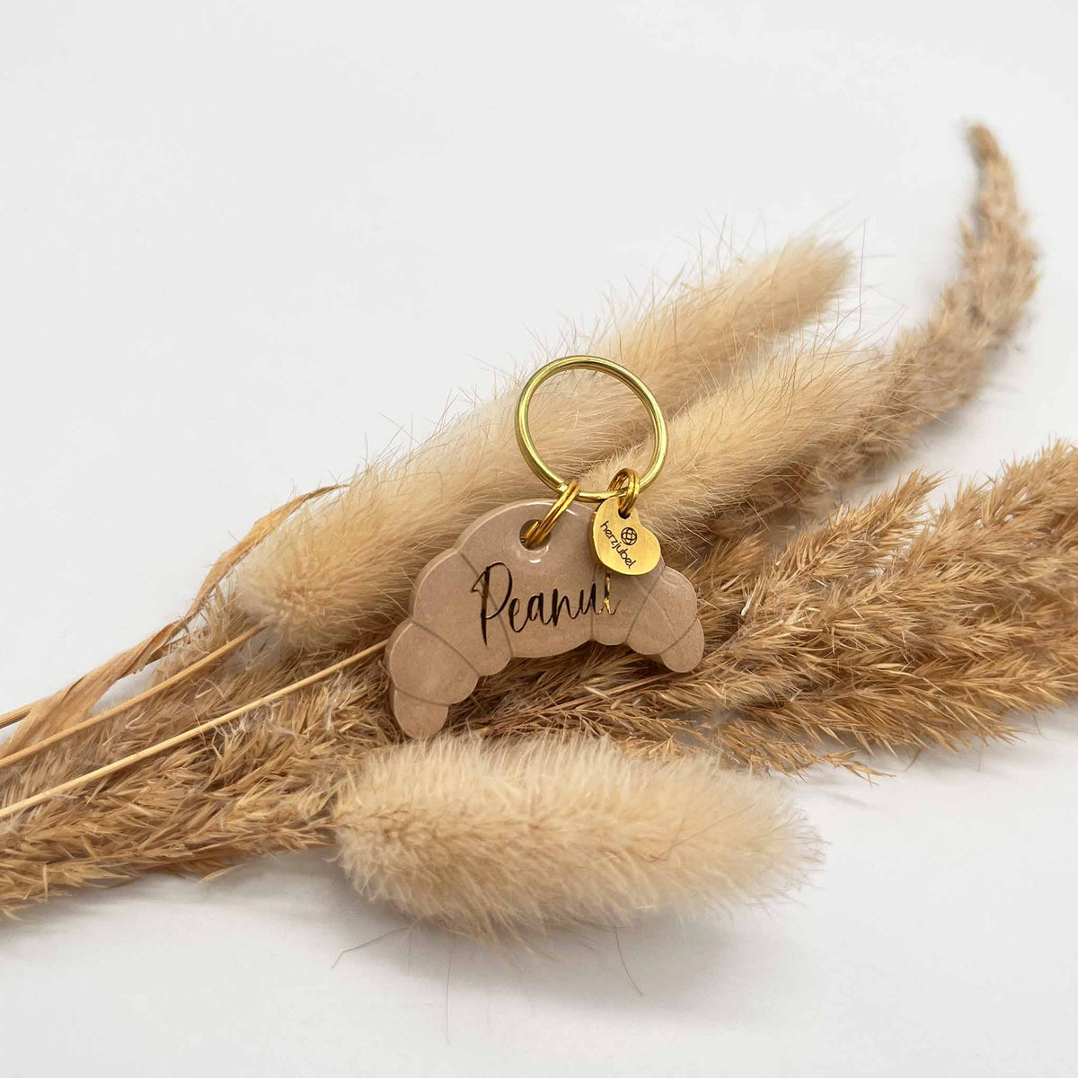 Neu herzjubel Hundemarke Croissant ⋙CROISSANT CHARM⋘ Personalisierungsbeispiel