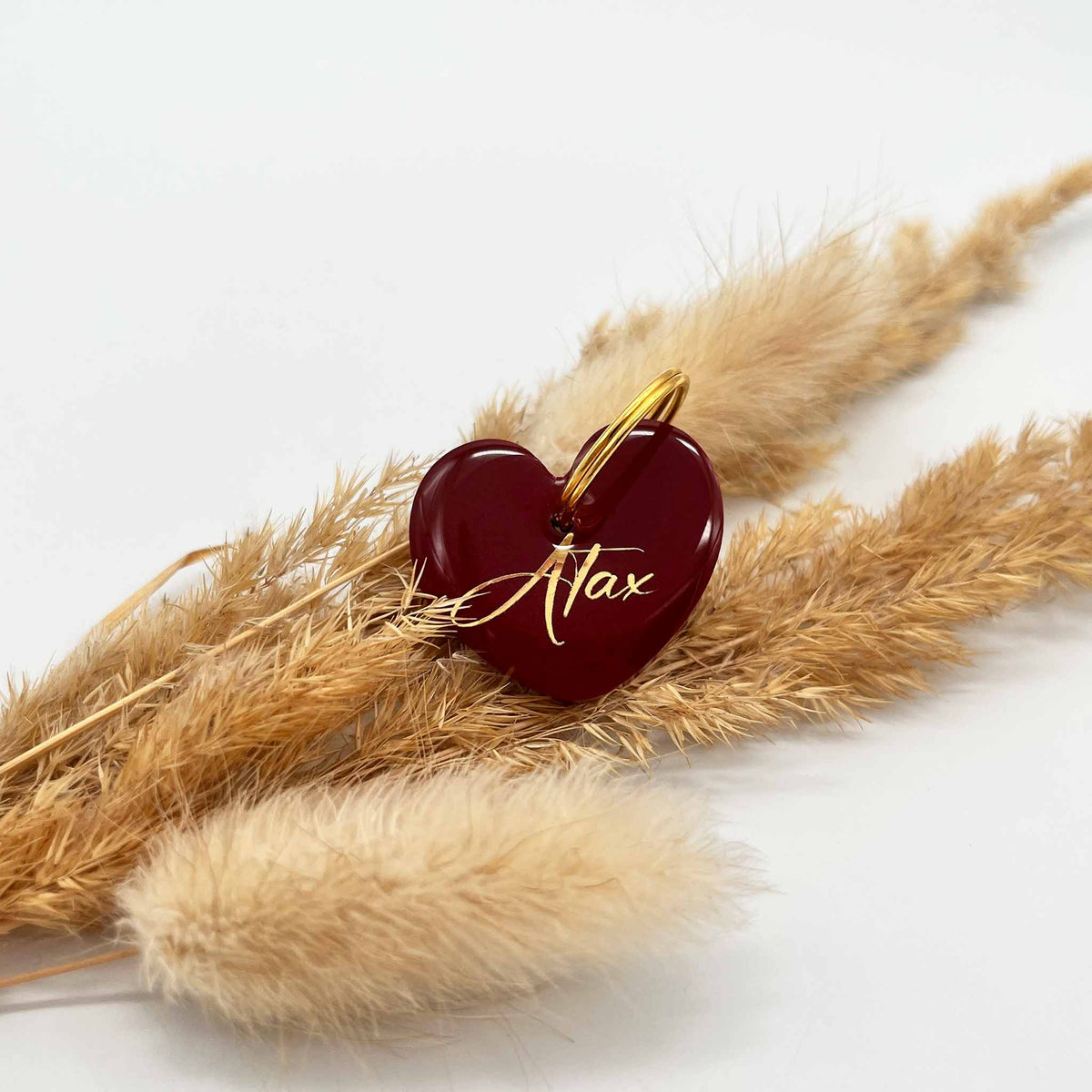 herzjubel Hundemarke Herz ⋙BURGUNDY CHARM⋘ Personalisierungsbeispiel gold