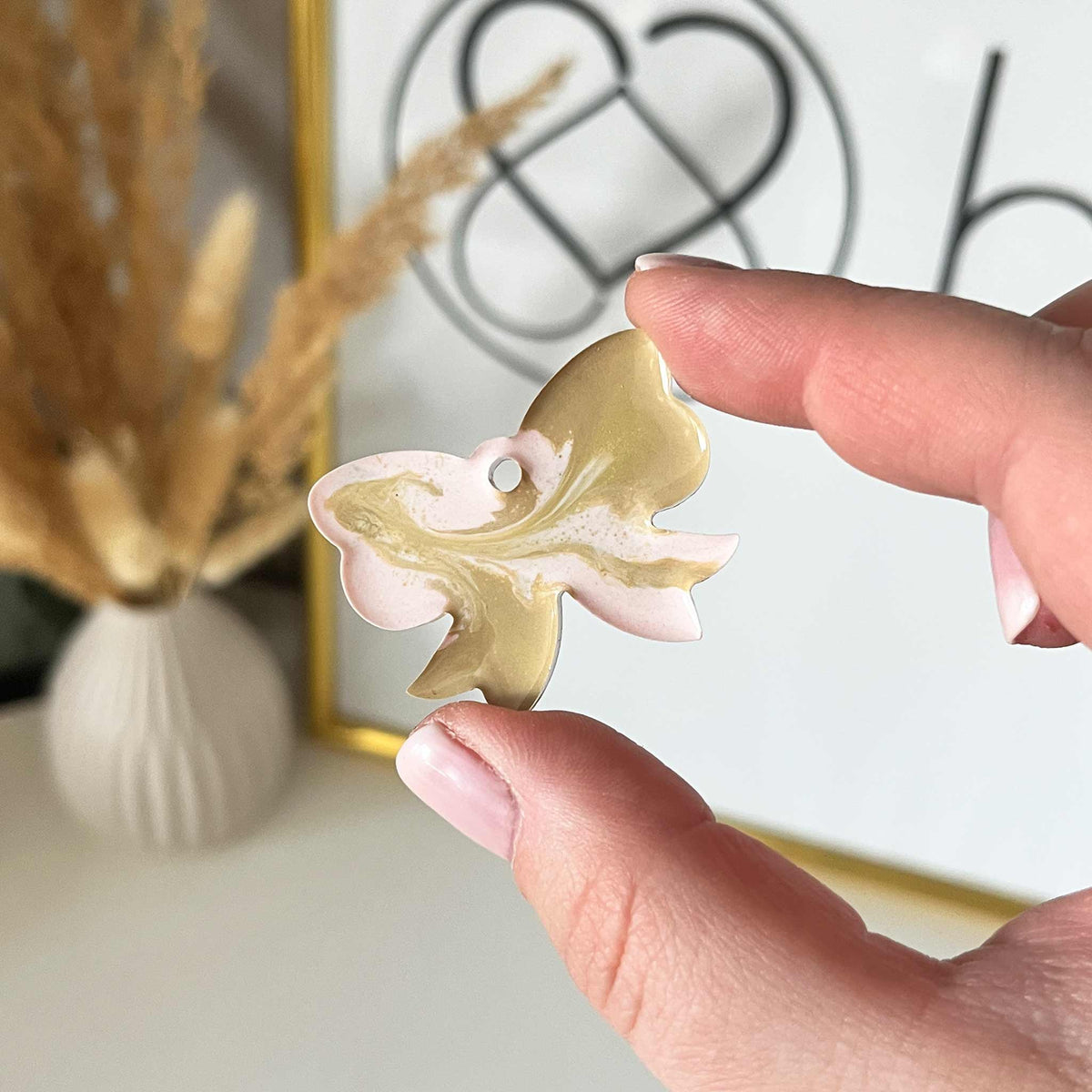 Hundemarke Schleife beige/rosa - Einzelstück
