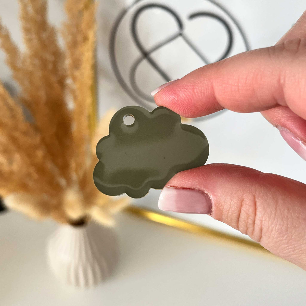 Hundemarke Wolke olivgrün - Einzelstück