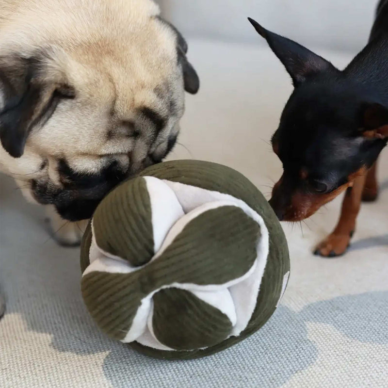 MONTI Schnüffelball Cord Kiefergrün