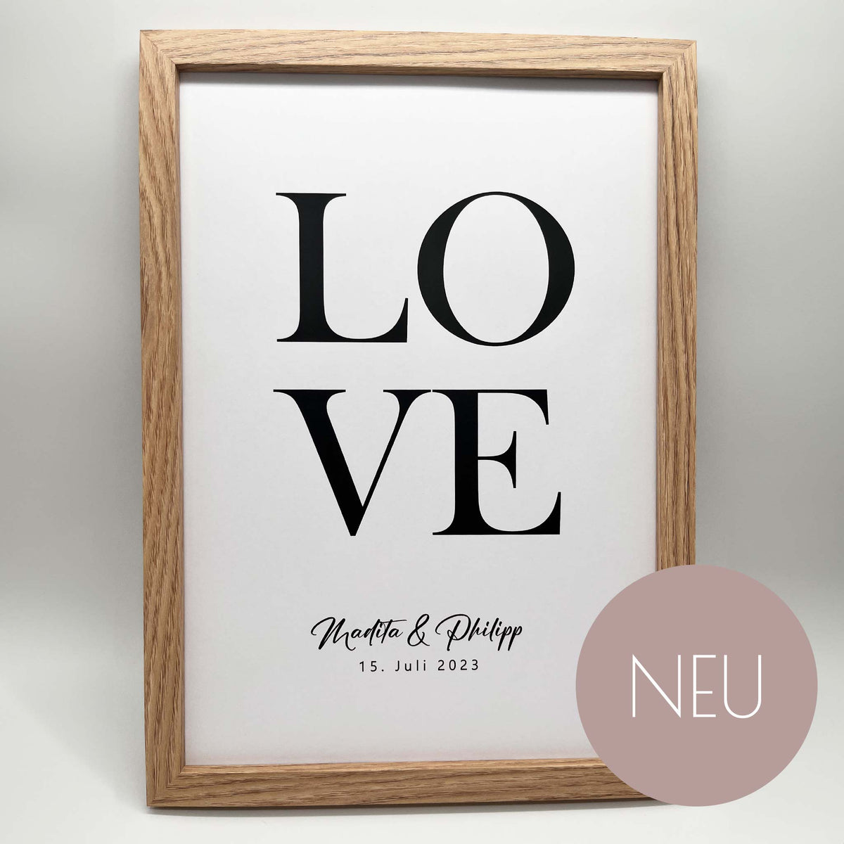 herzjubel Poster personalisiert ⋙LOVE⋘ im Echtholzrahmen Eiche